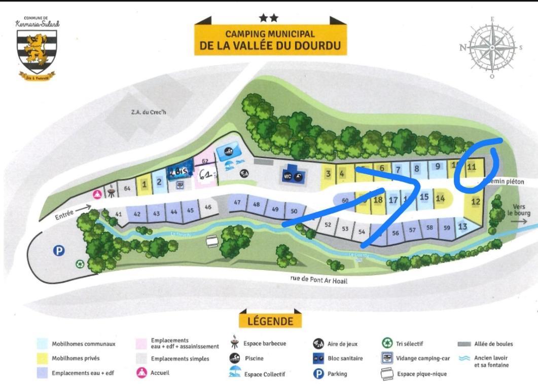 Mobil-Home Dans Camping Municipal Kermaria-Sulard Exteriér fotografie